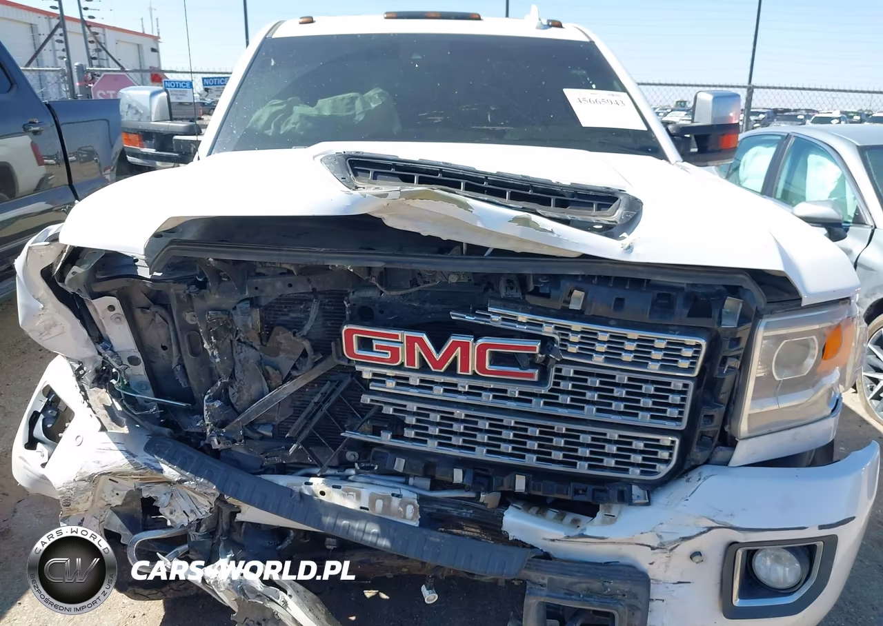 2019 GMC Sierra 2500Hd Denali VIN:1GT12SEYXKF248071 - 13
