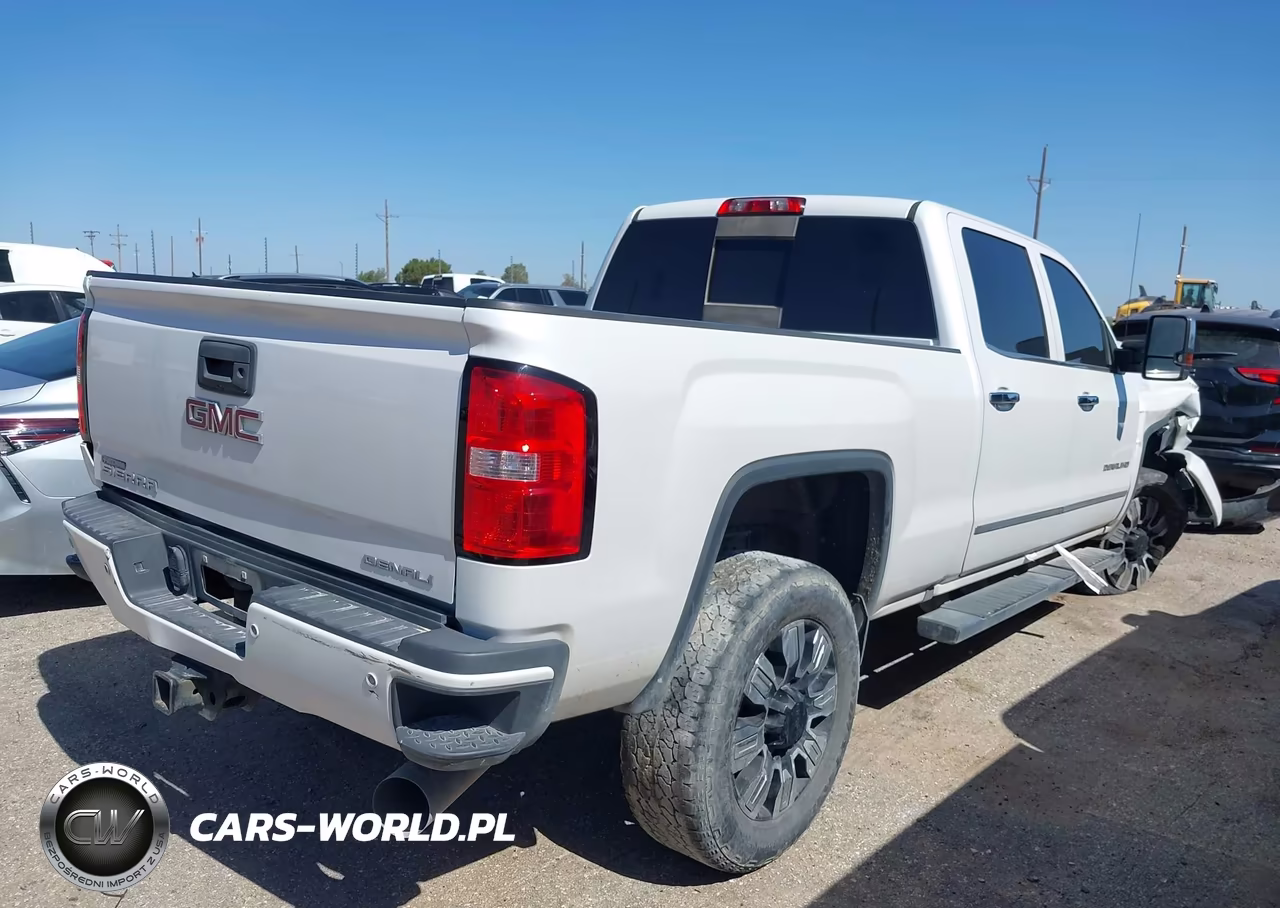 2019 GMC Sierra 2500Hd Denali VIN:1GT12SEYXKF248071 - 4