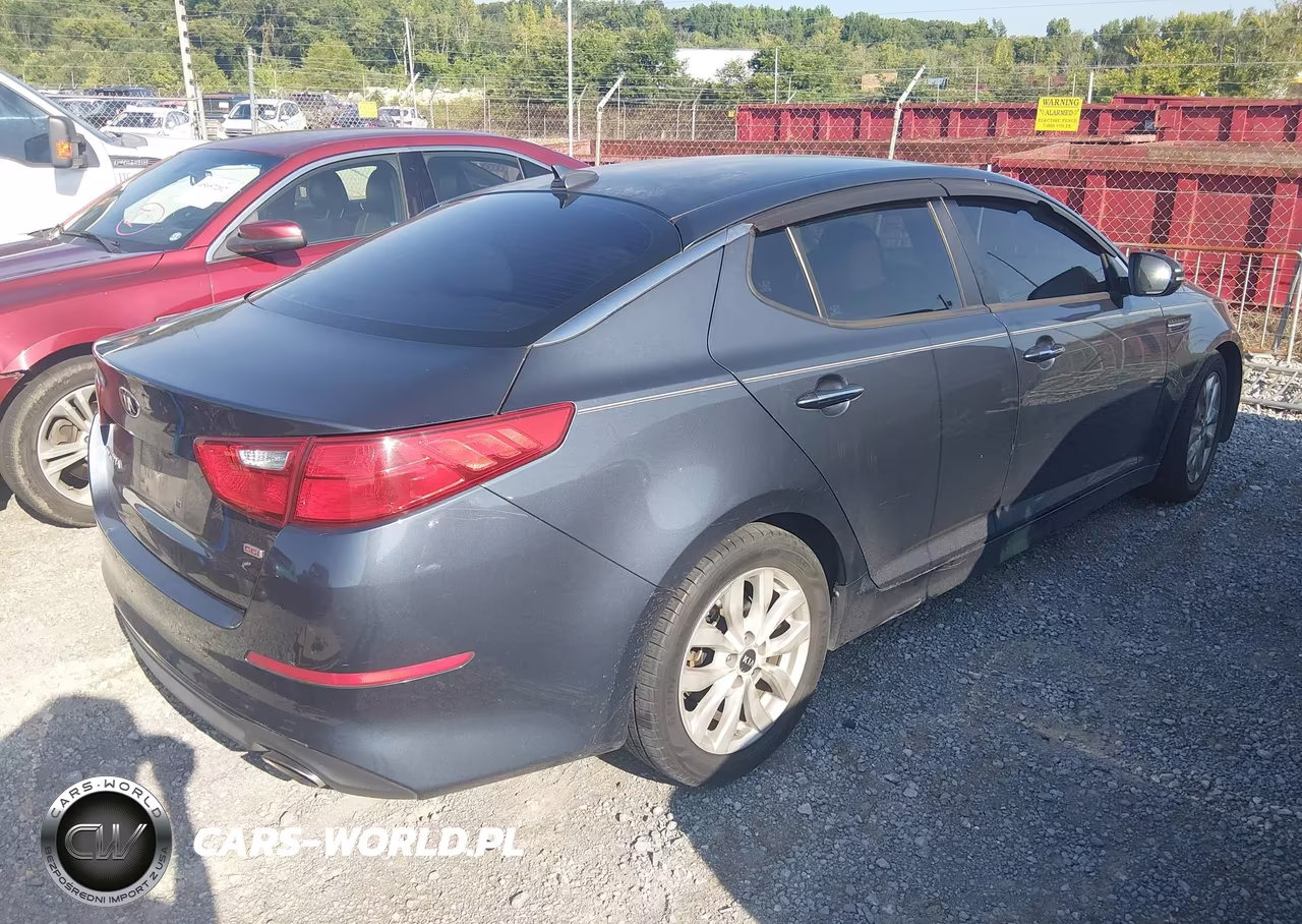 2015 Kia Optima Lx VIN:KNAGM4A79F5614091 - 4
