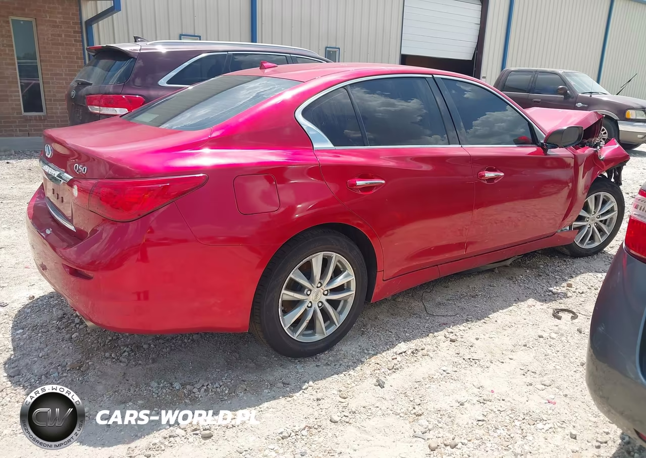 2015 Infiniti Q50 Premium VIN:JN1BV7AP3FM330752 - 4