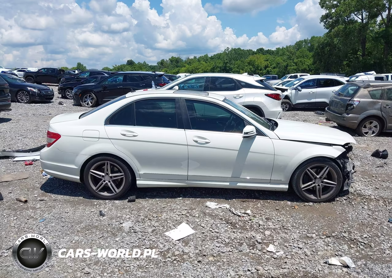 2010 Mercedes-Benz C 300 Sport VIN:WDDGF5EB3AA394275 - 14