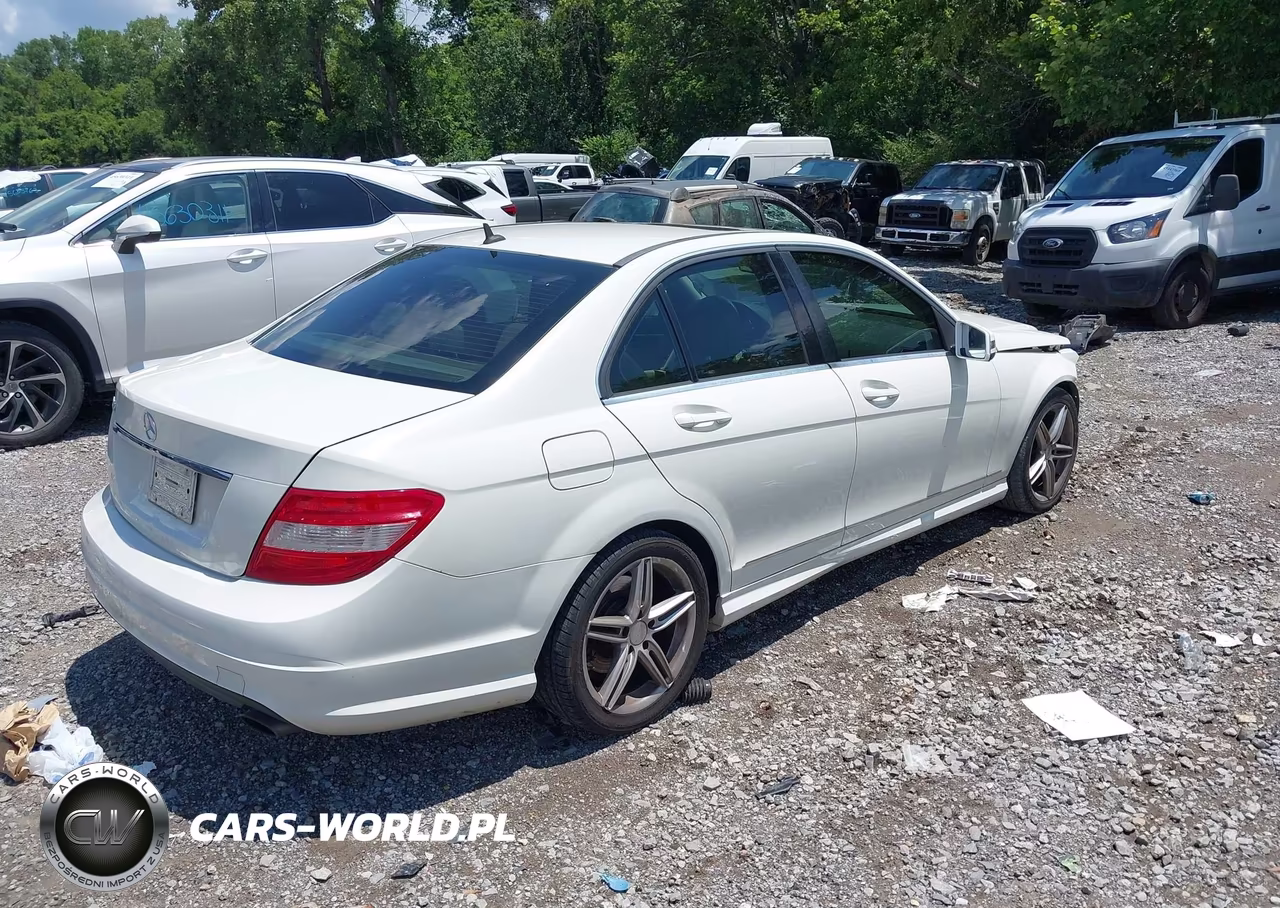 2010 Mercedes-Benz C 300 Sport VIN:WDDGF5EB3AA394275 - 4