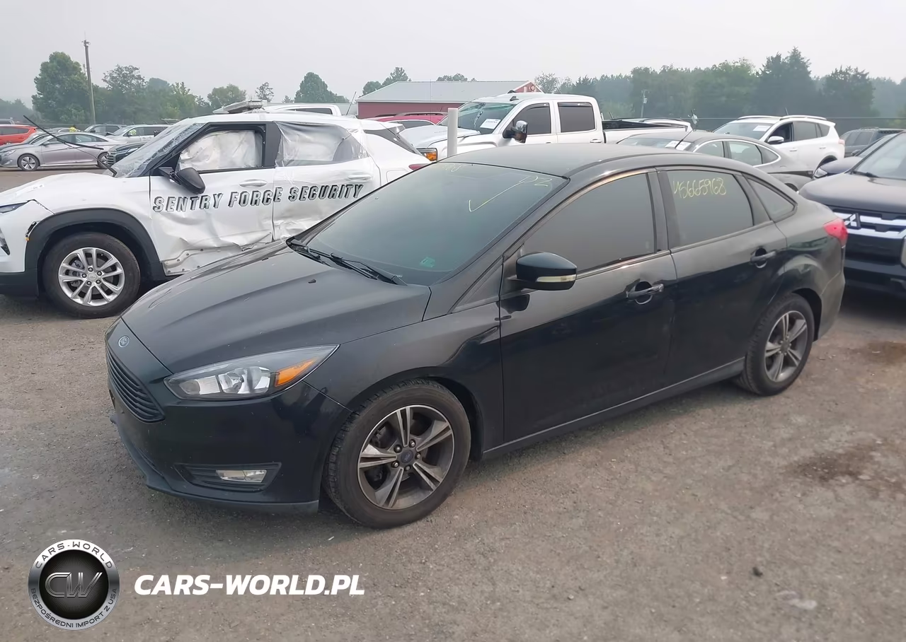 2016 Ford Focus Se VIN:1FADP3FE2GL292802 - 2