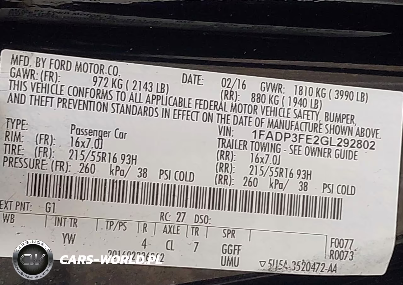 2016 Ford Focus Se VIN:1FADP3FE2GL292802 - 9