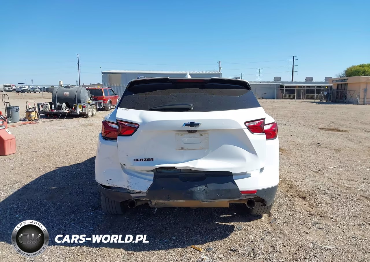 2021 Chevrolet Blazer Fwd 3Lt VIN:3GNKBDRSXMS563982 - 17