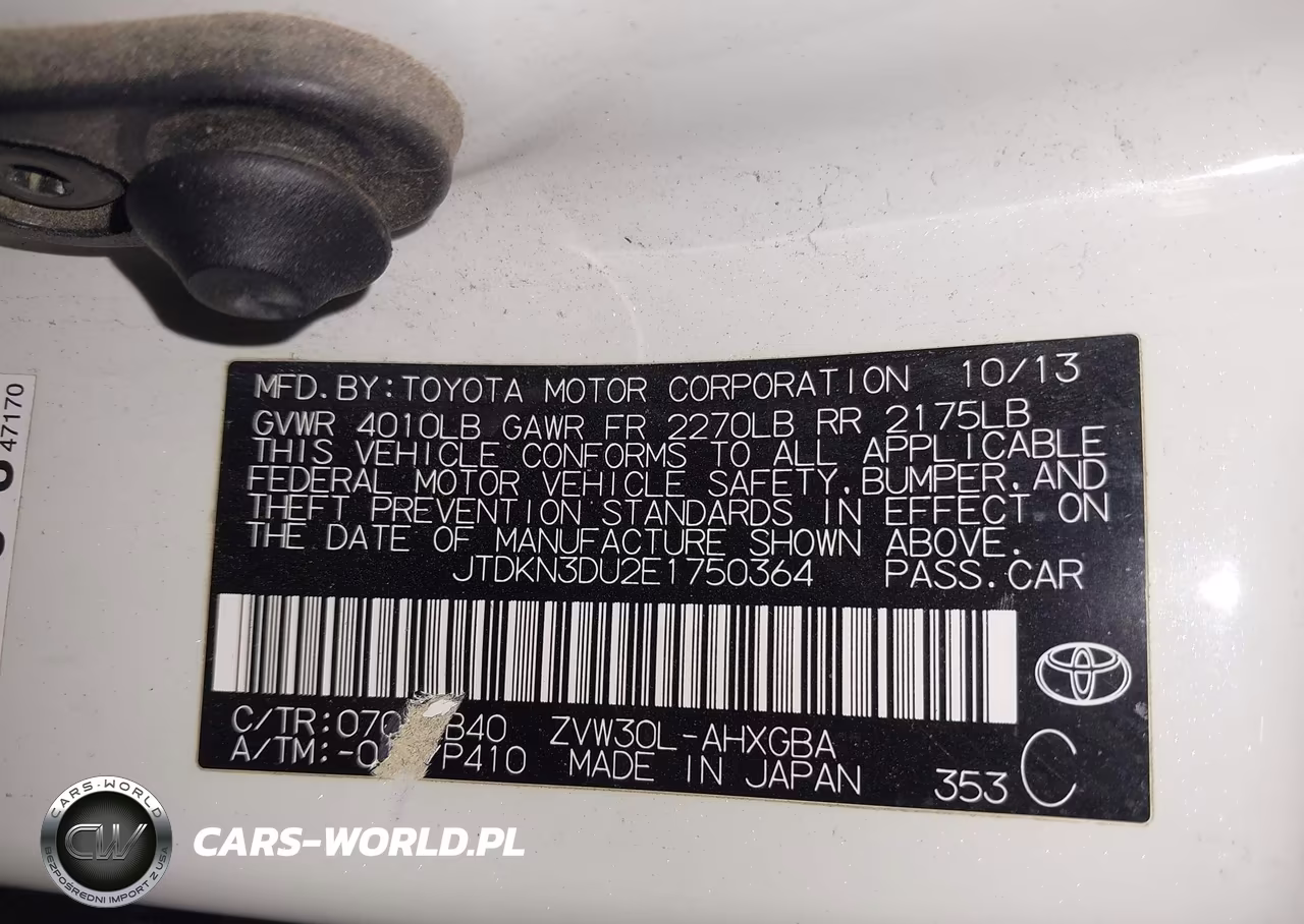 2014 Toyota Prius Four VIN:JTDKN3DU2E1750364 - 9