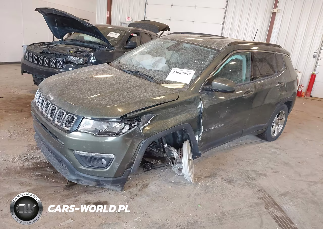 2018 Jeep Compass Latitude 4X4 VIN:3C4NJDBB8JT283826 - 2
