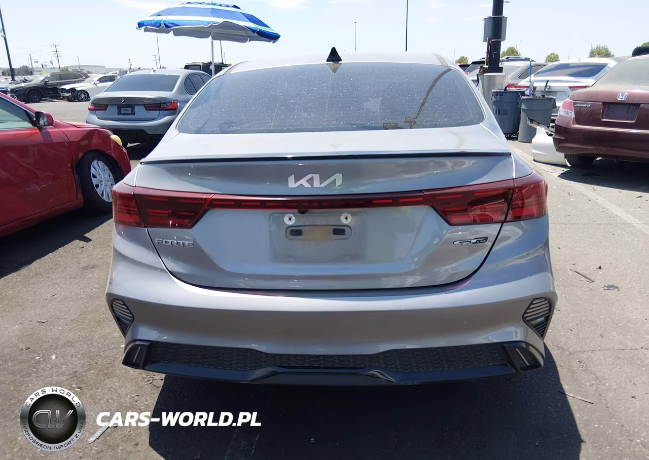 2023 Kia Forte Gt-Line VIN:3KPF54ADXPE564101 - 16
