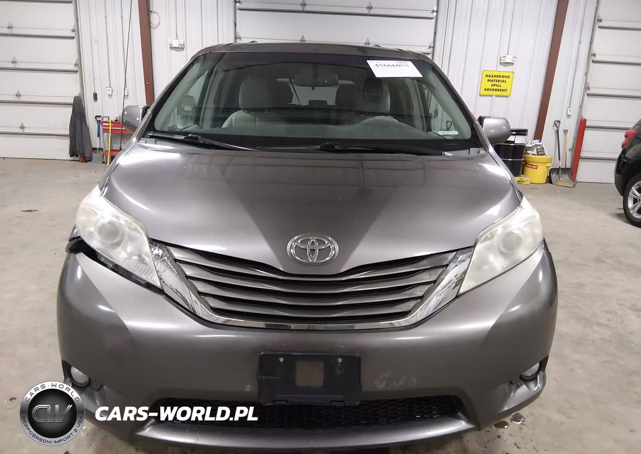 2011 Toyota Sienna Xle V6 VIN:5TDYK3DC6BS015623 - 22