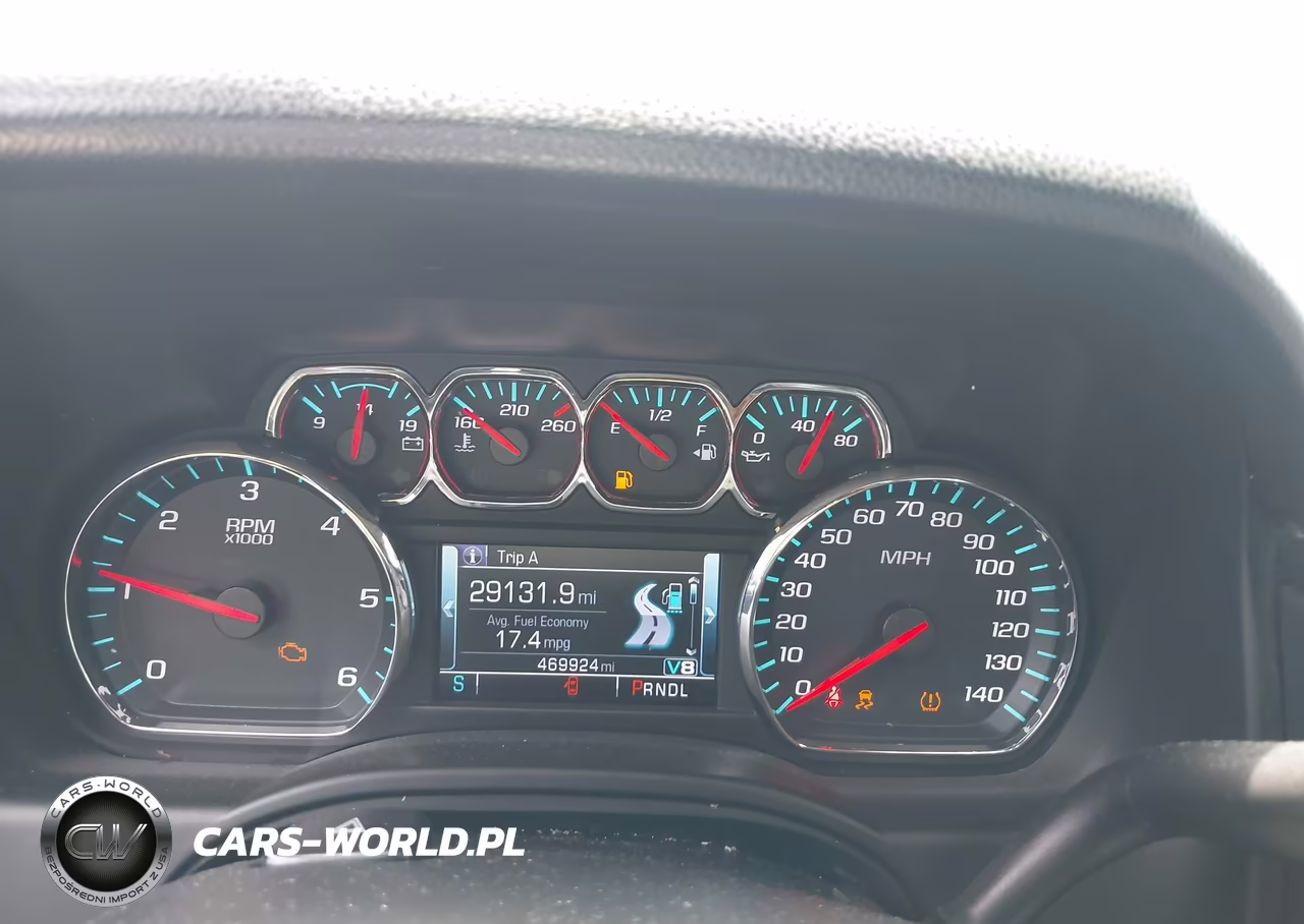 2018 Chevrolet Suburban Lt VIN:1GNSCHKC7JR106715 - 7
