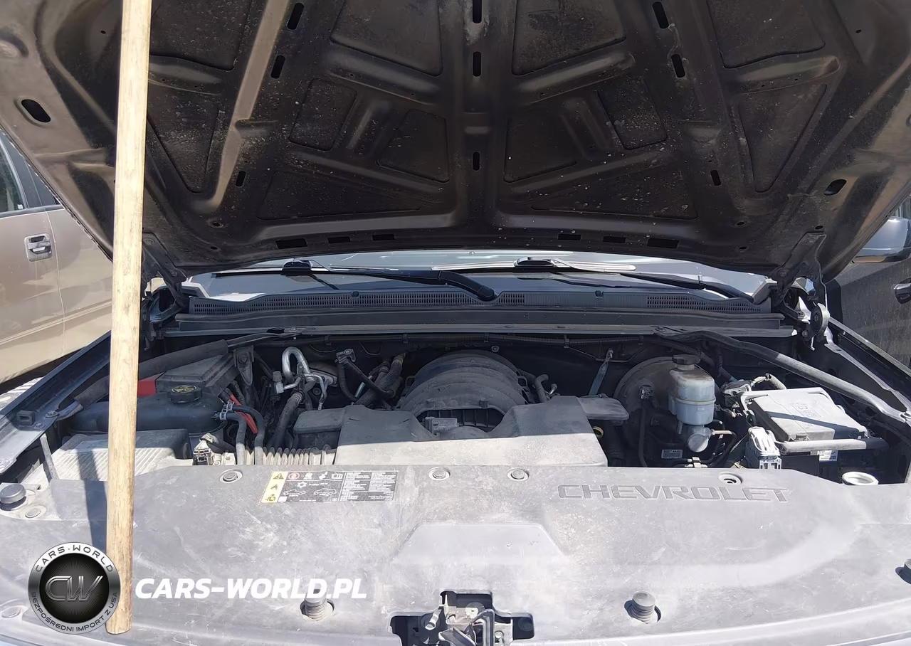 2019 Chevrolet Suburban Lt VIN:1GNSCHKC1KR331911 - 10