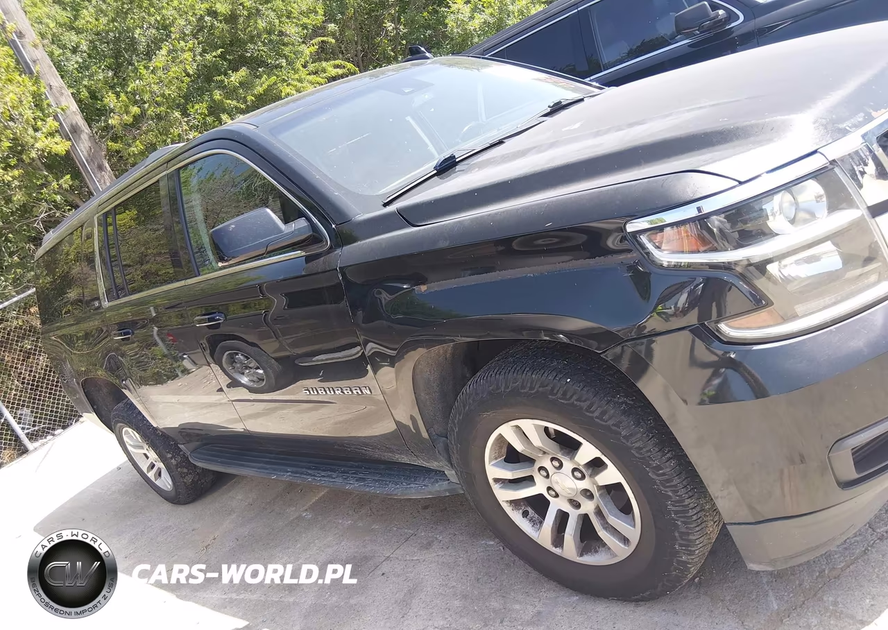 2019 Chevrolet Suburban Lt VIN:1GNSCHKC1KR331911 - 13