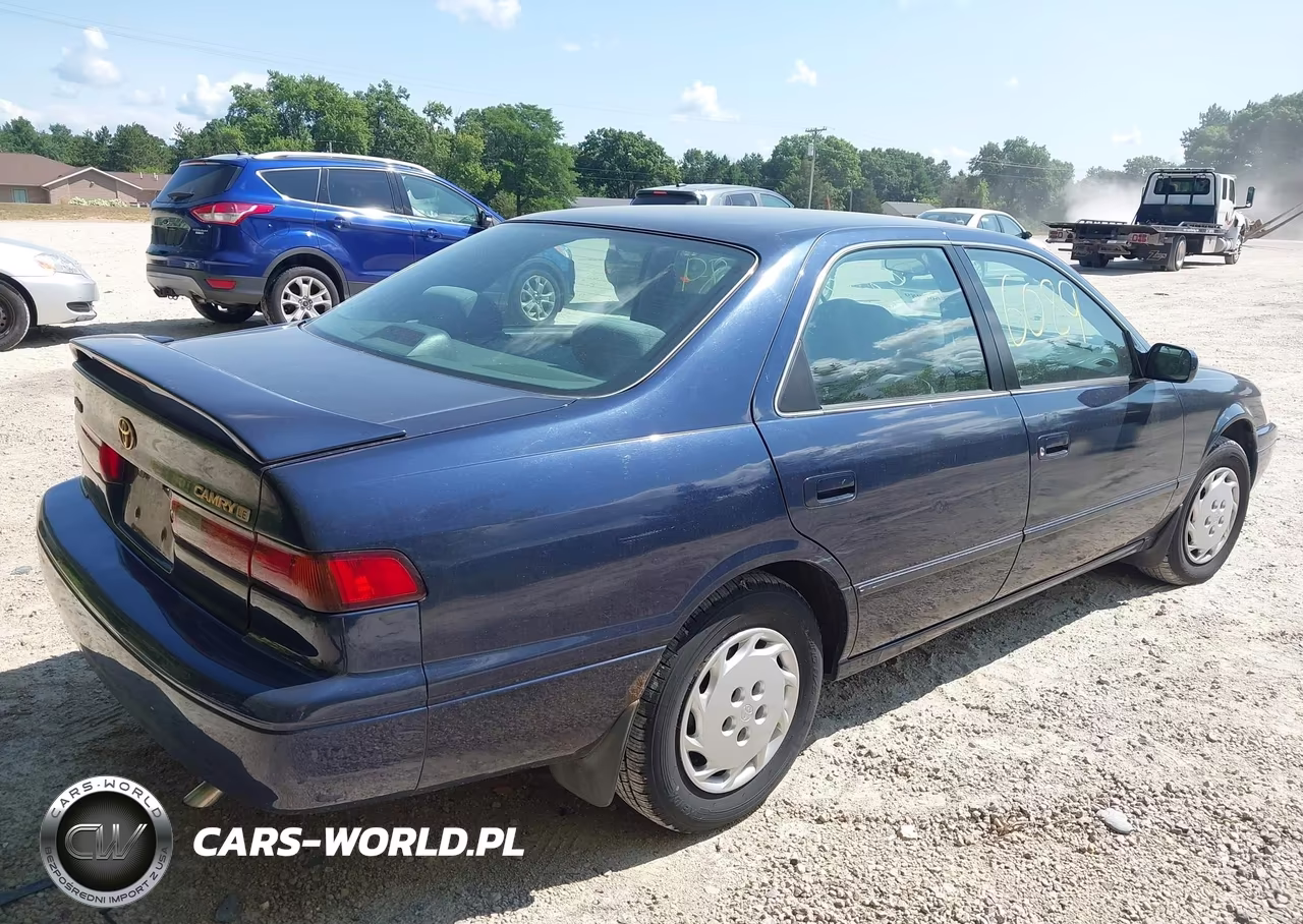 1998 Toyota Camry Le VIN:4T1BG22K9WU255953 - 4