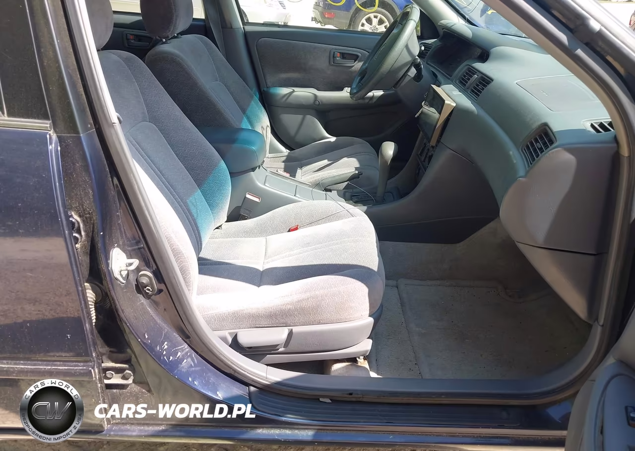 1998 Toyota Camry Le VIN:4T1BG22K9WU255953 - 5