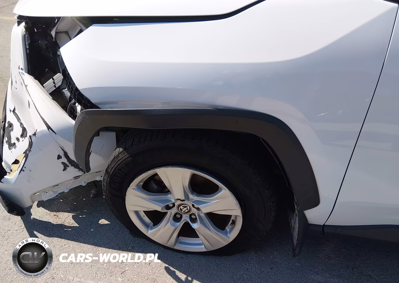 2021 Toyota Rav4 Xle VIN:2T3W1RFV5MW129190 - 18