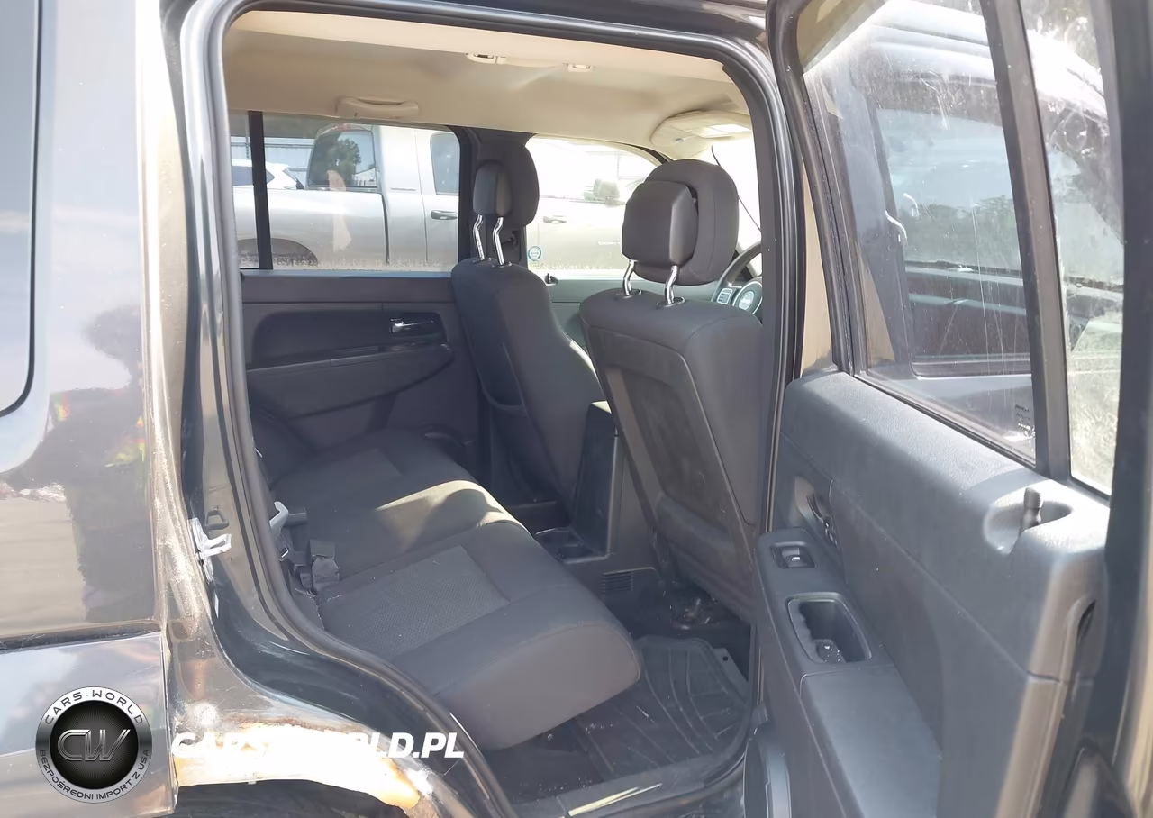 2011 Jeep Liberty Sport VIN:1J4PN2GK5BW501897 - 8
