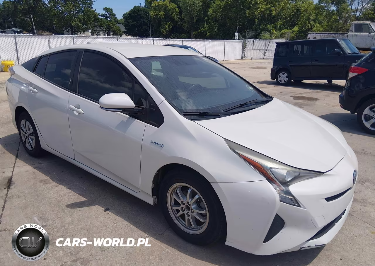2016 Toyota Prius Four VIN:JTDKARFU4G3006591 - 1