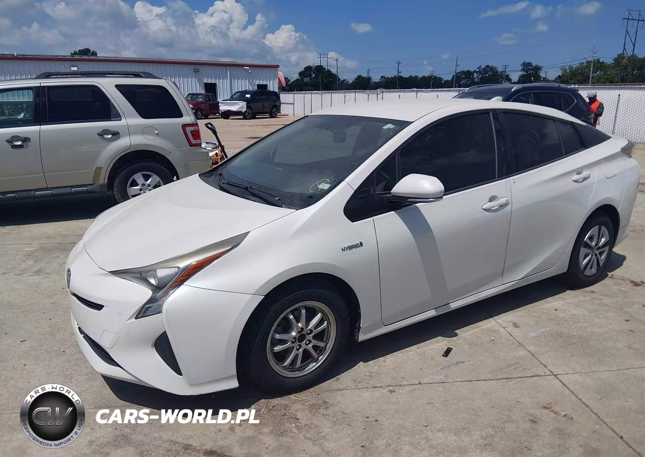 2016 Toyota Prius Four VIN:JTDKARFU4G3006591 - 2