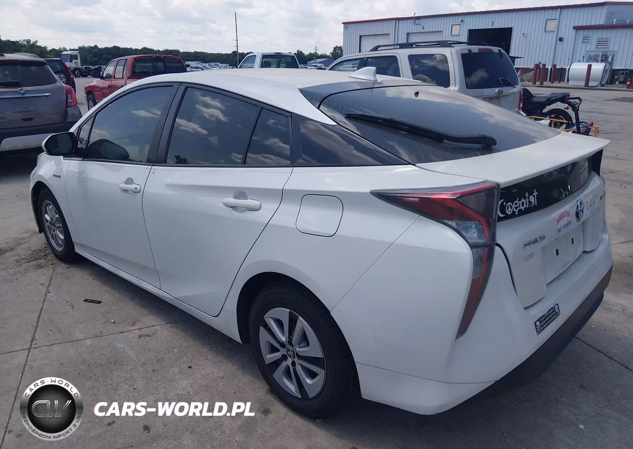2016 Toyota Prius Four VIN:JTDKARFU4G3006591 - 3