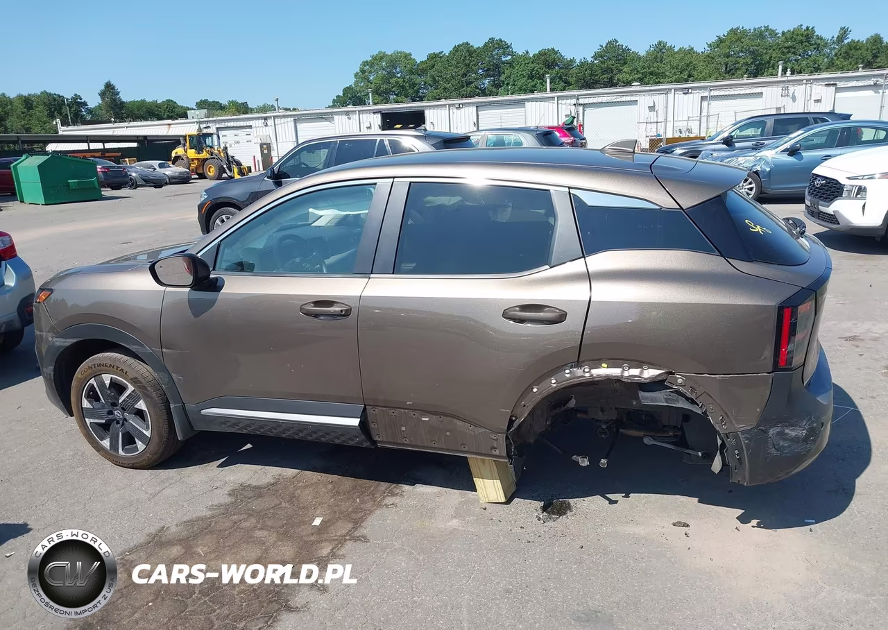 2025 Nissan Kicks Sv Intelligent Awd VIN:3N8AP6CB0SL300647 - 14
