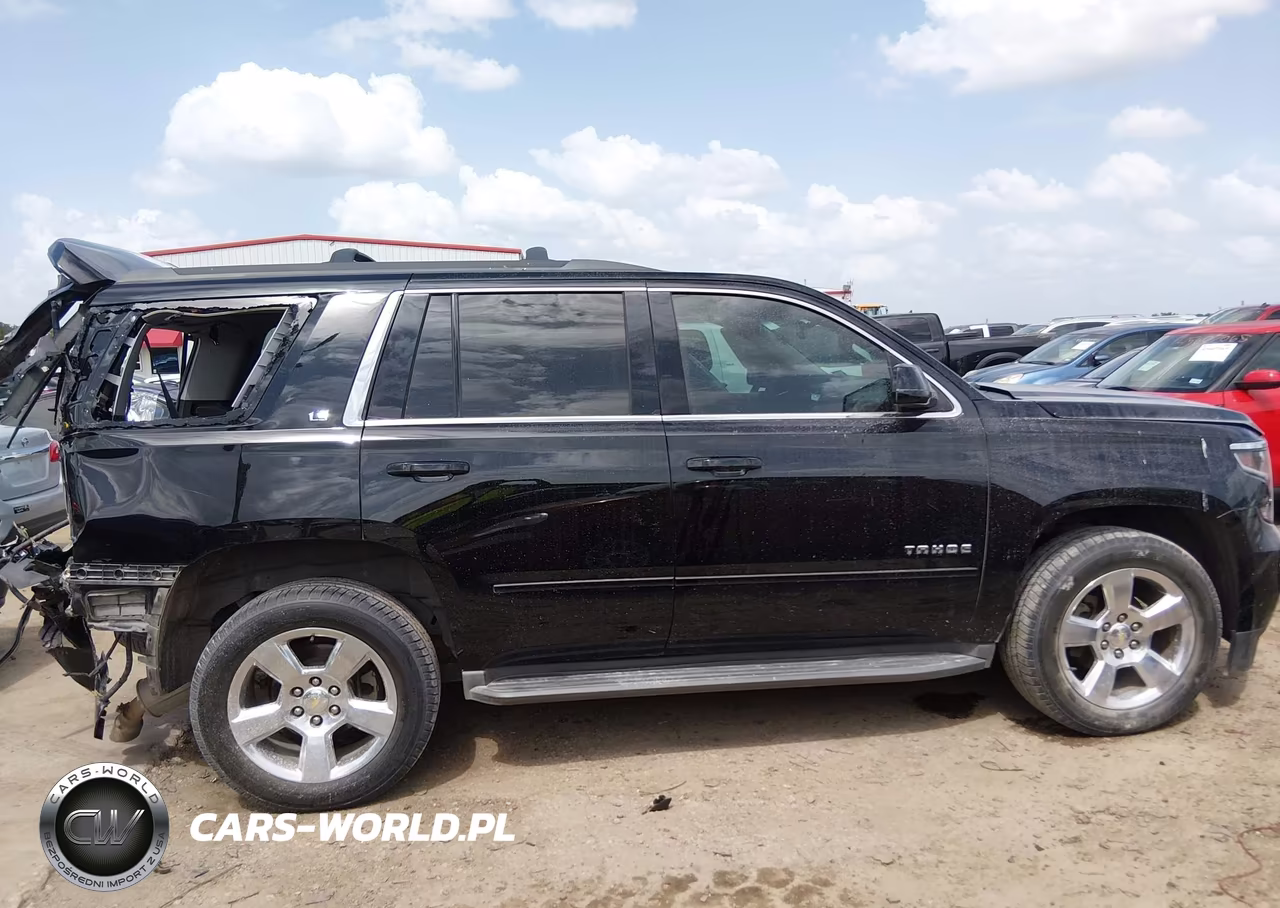 2016 Chevrolet Tahoe Ls VIN:1GNSCAKC0GR231801 - 14