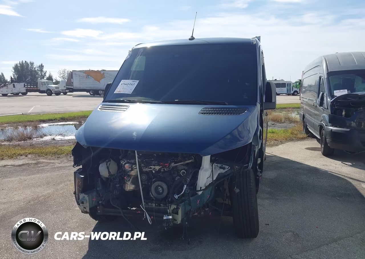 2024 Mercedes-Benz Sprinter 2500 Standard Roof 4-Cyl Diesel VIN:W1Y4KBHY7RT180831 - 6
