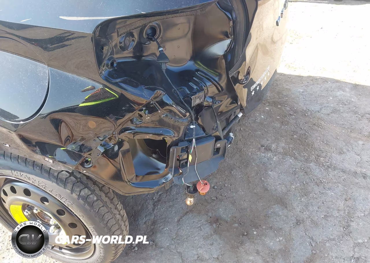2024 Hyundai Venue Sel VIN:KMHRC8A33RU305094 - 18