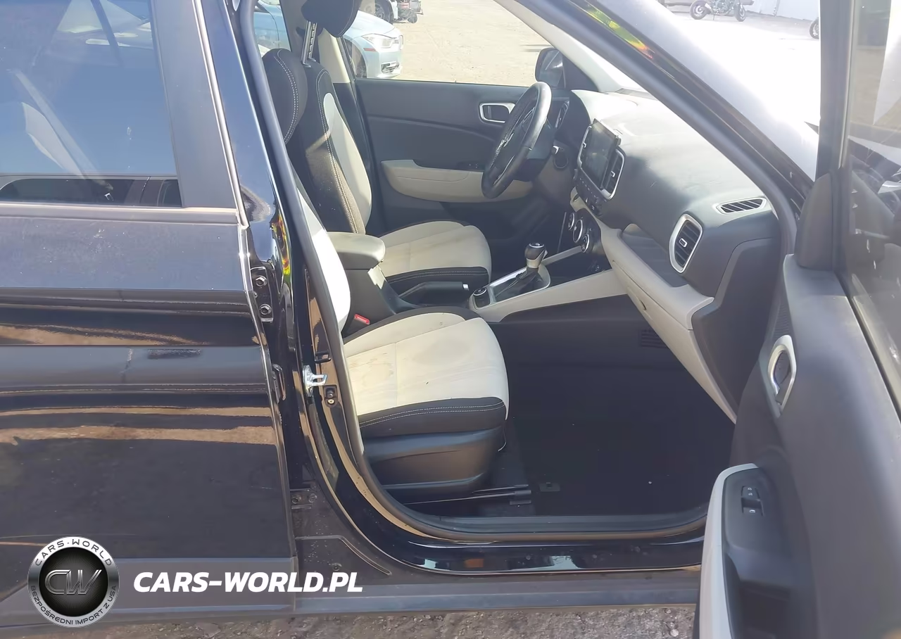 2024 Hyundai Venue Sel VIN:KMHRC8A33RU305094 - 5