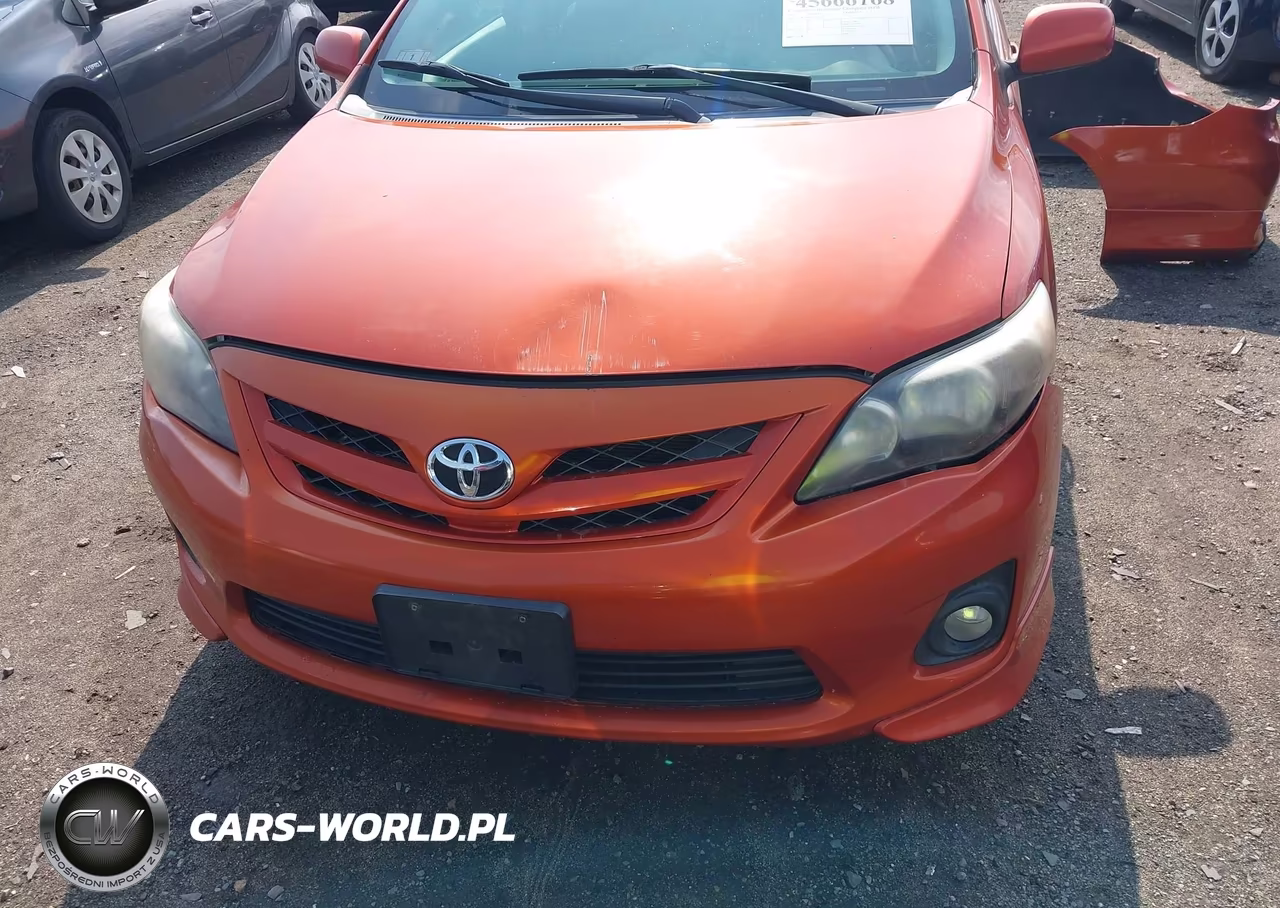 2013 Toyota Corolla S Special Edition VIN:2T1BU4EEXDC086115 - 13