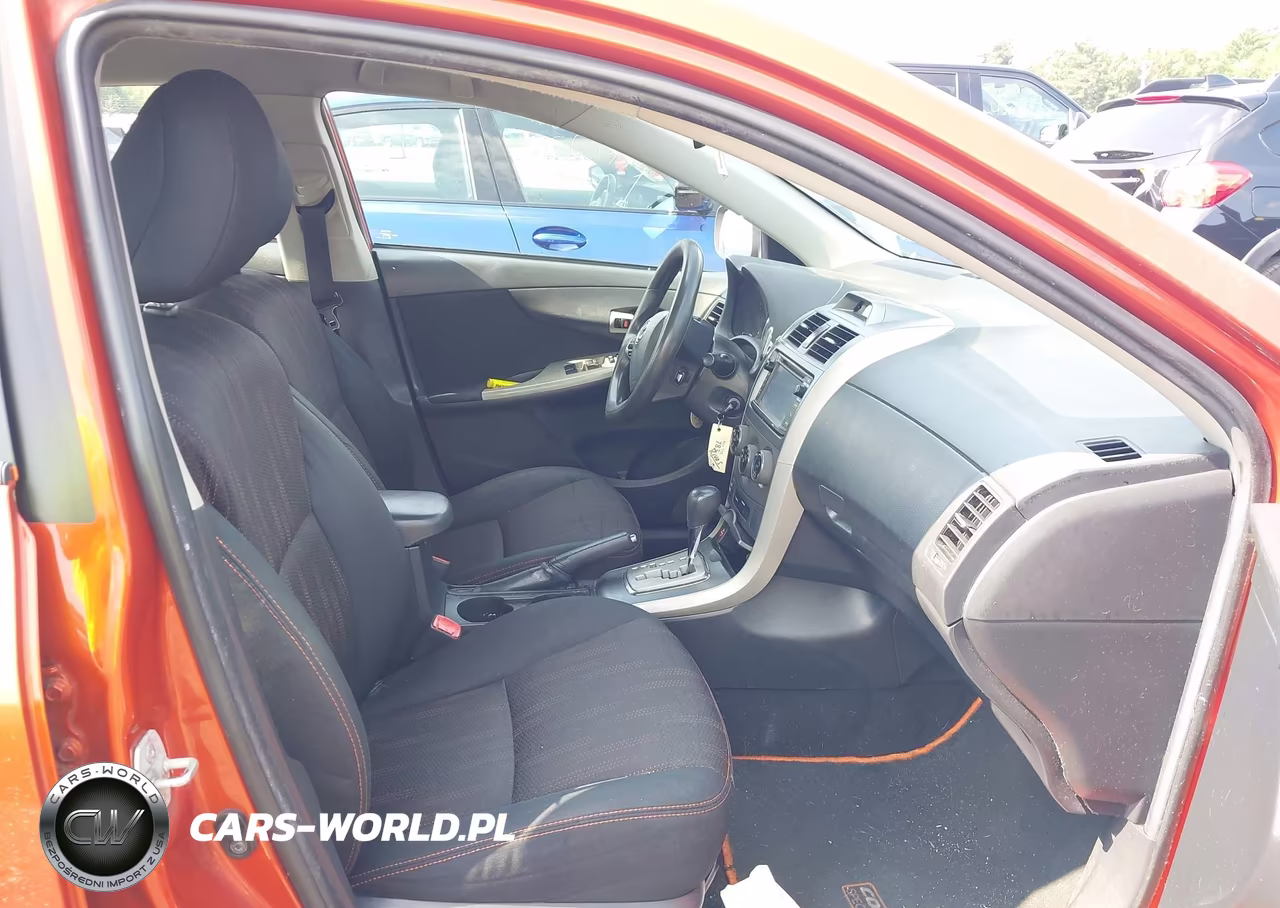 2013 Toyota Corolla S Special Edition VIN:2T1BU4EEXDC086115 - 5