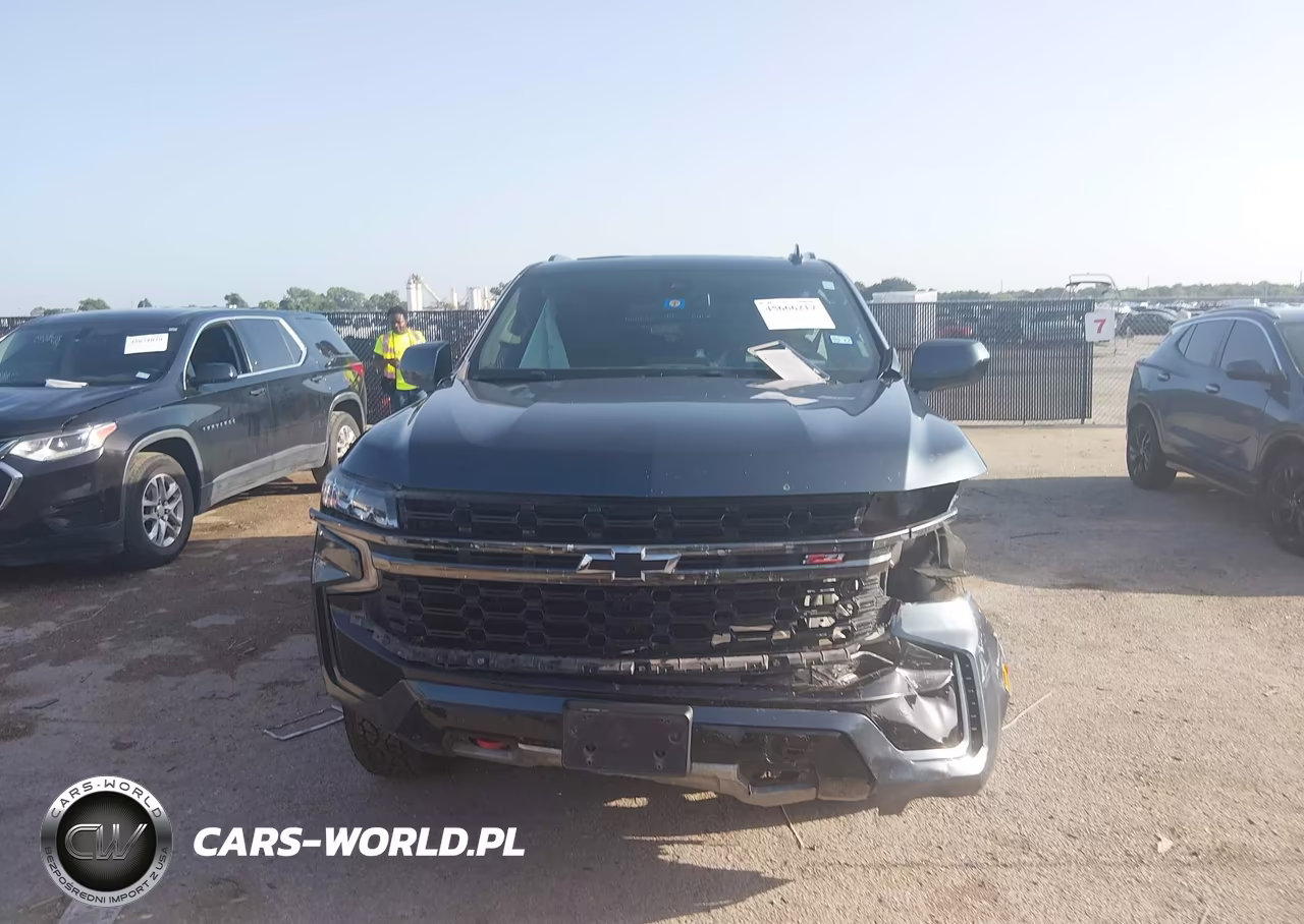 2021 Chevrolet Tahoe Z71 VIN:1GNSKPKD0MR350670 - 11
