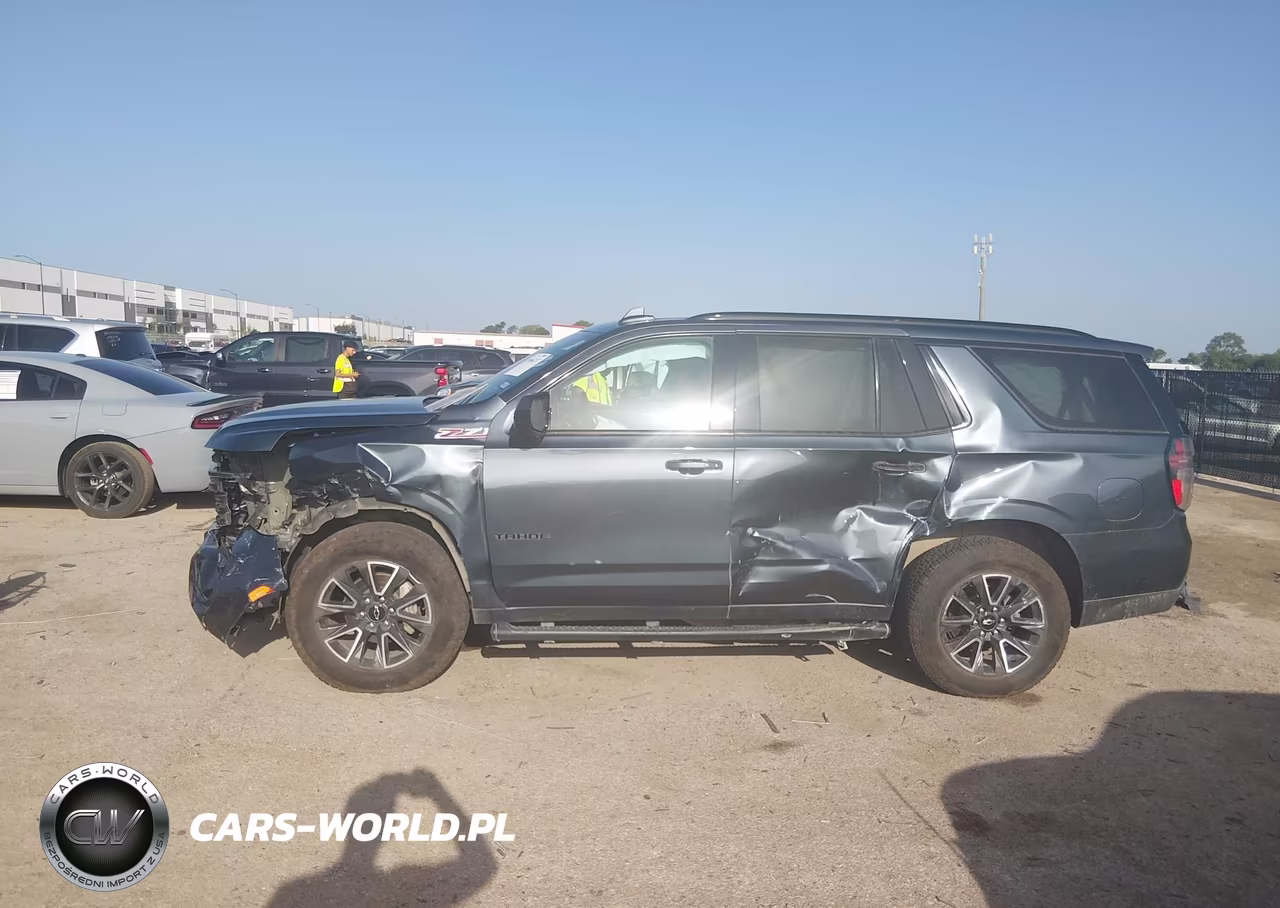 2021 Chevrolet Tahoe Z71 VIN:1GNSKPKD0MR350670 - 13
