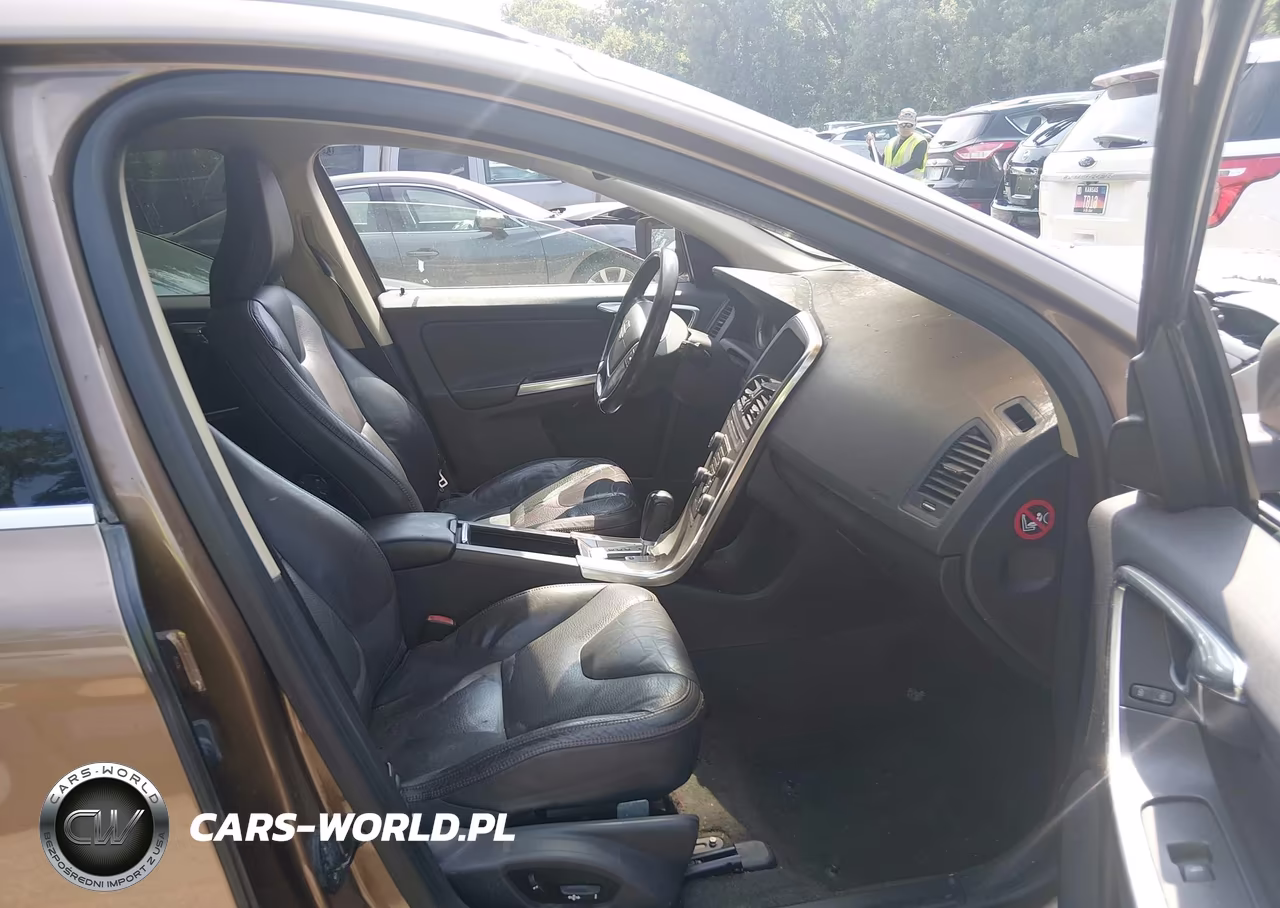 2012 Volvo Xc60 3.2-3.2 Platinum-3.2 Premier-3.2 Premier Plus VIN:YV4952DL0C2327707 - 5