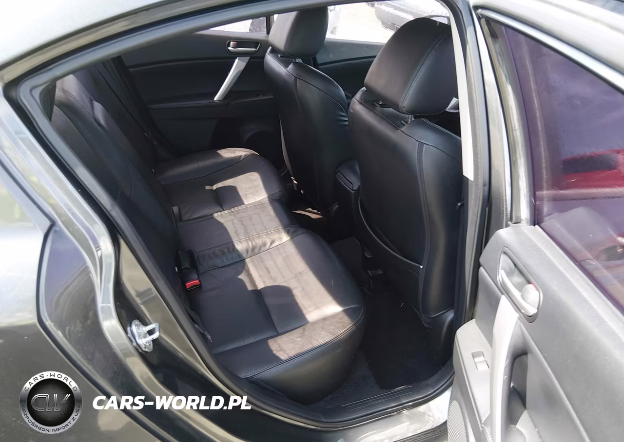 2012 Mazda Mazda3 I Grand Touring VIN:JM1BL1W84C1558595 - 8