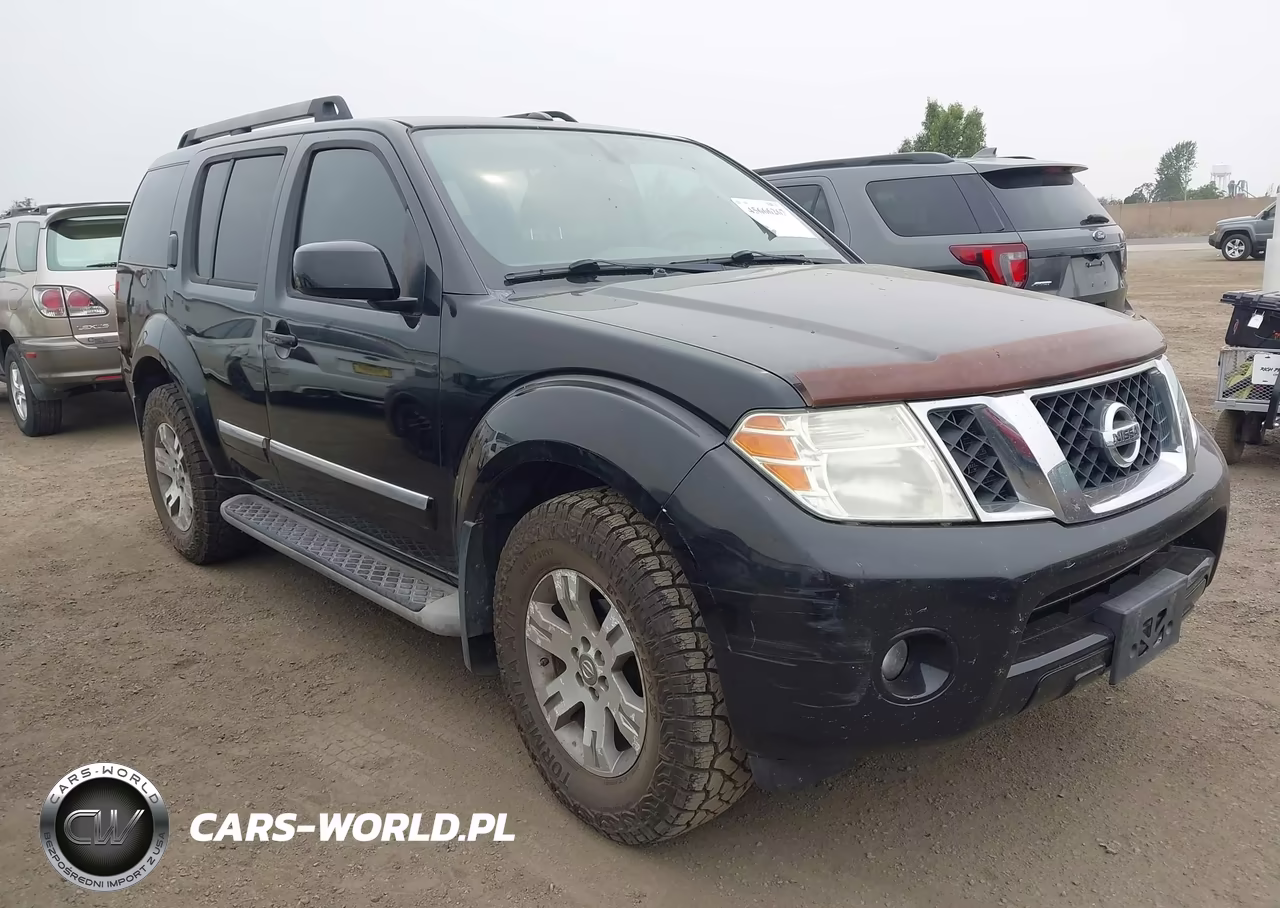 2011 Nissan Pathfinder Silver