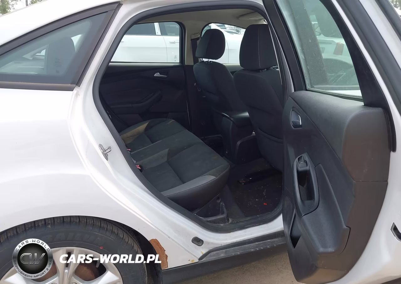 2014 Ford Focus Se VIN:1FADP3F22EL282564 - 8