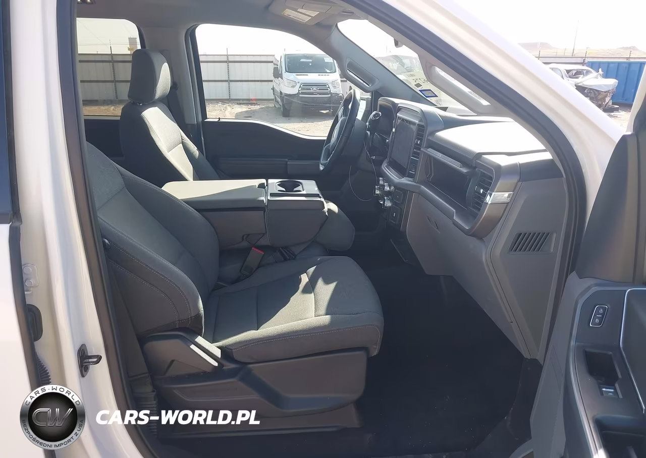 2025 Ford F-150 Xlt VIN:1FTEW3K83SKE86853 - 5