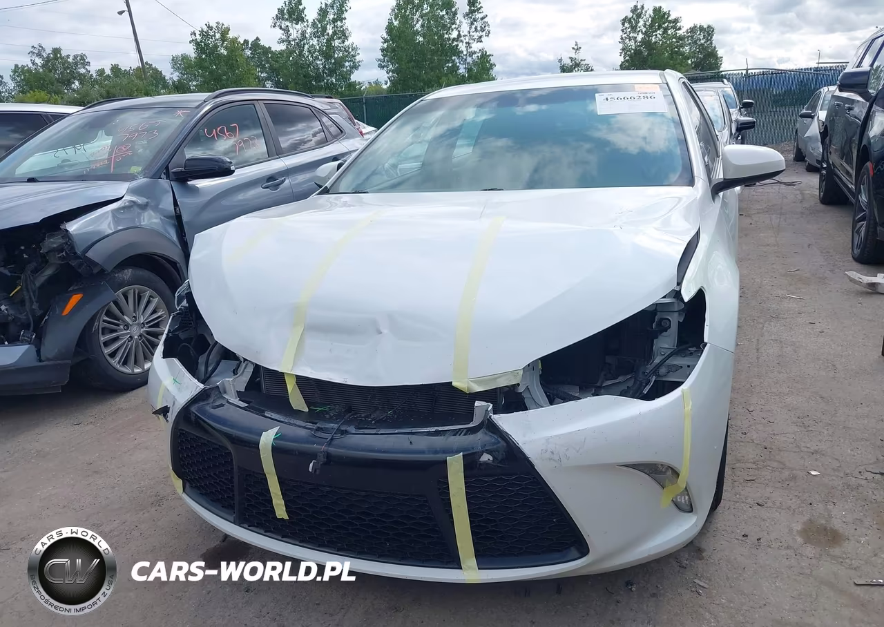 2017 Toyota Camry Se VIN:4T1BF1FK9HU360342 - 12