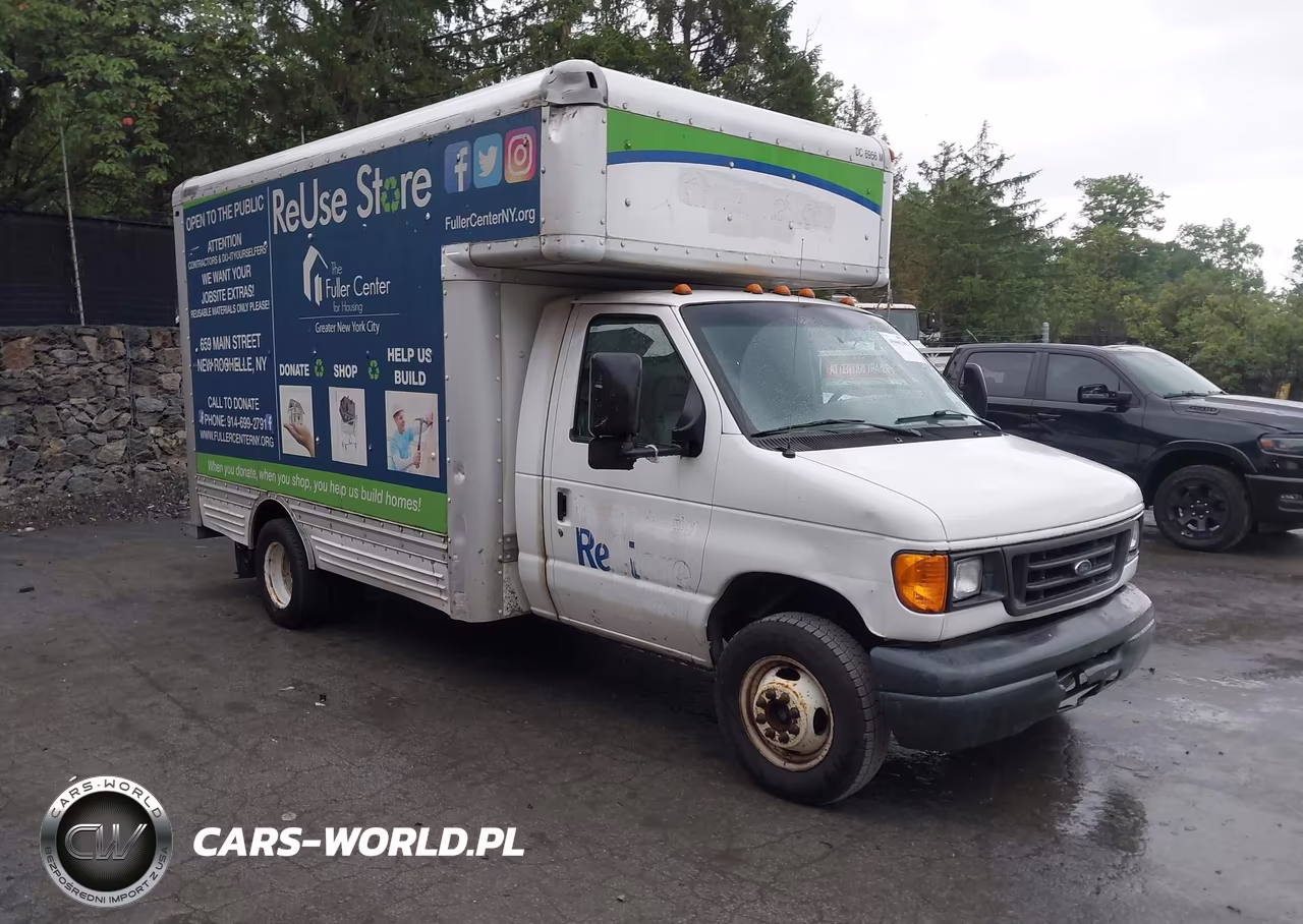 2006 Ford E-450 Cutaway