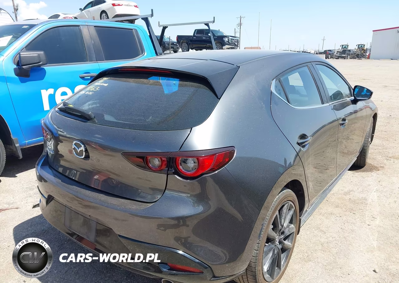 2026 Mazda Mazda3 2.5 S Select Sport VIN:JM1BPAKL6T1857844 - 4