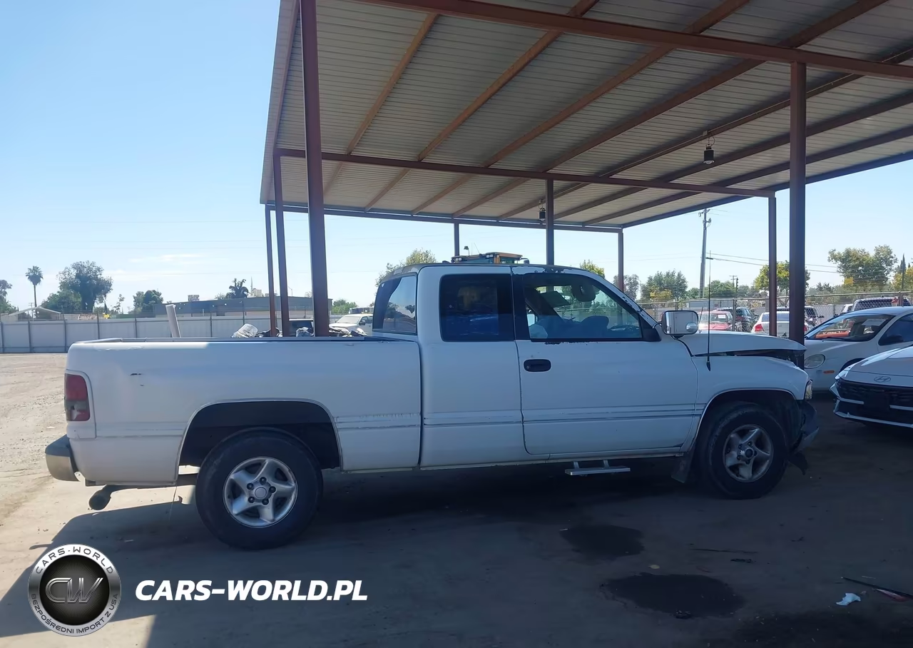 1996 Dodge Ram 1500 VIN:3B7HC13Z5TG117504 - 13