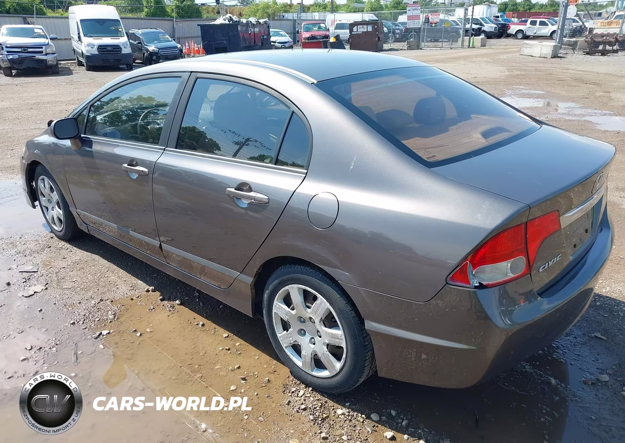 2010 Honda Civic Lx VIN:19XFA1F52AE036684 - 3