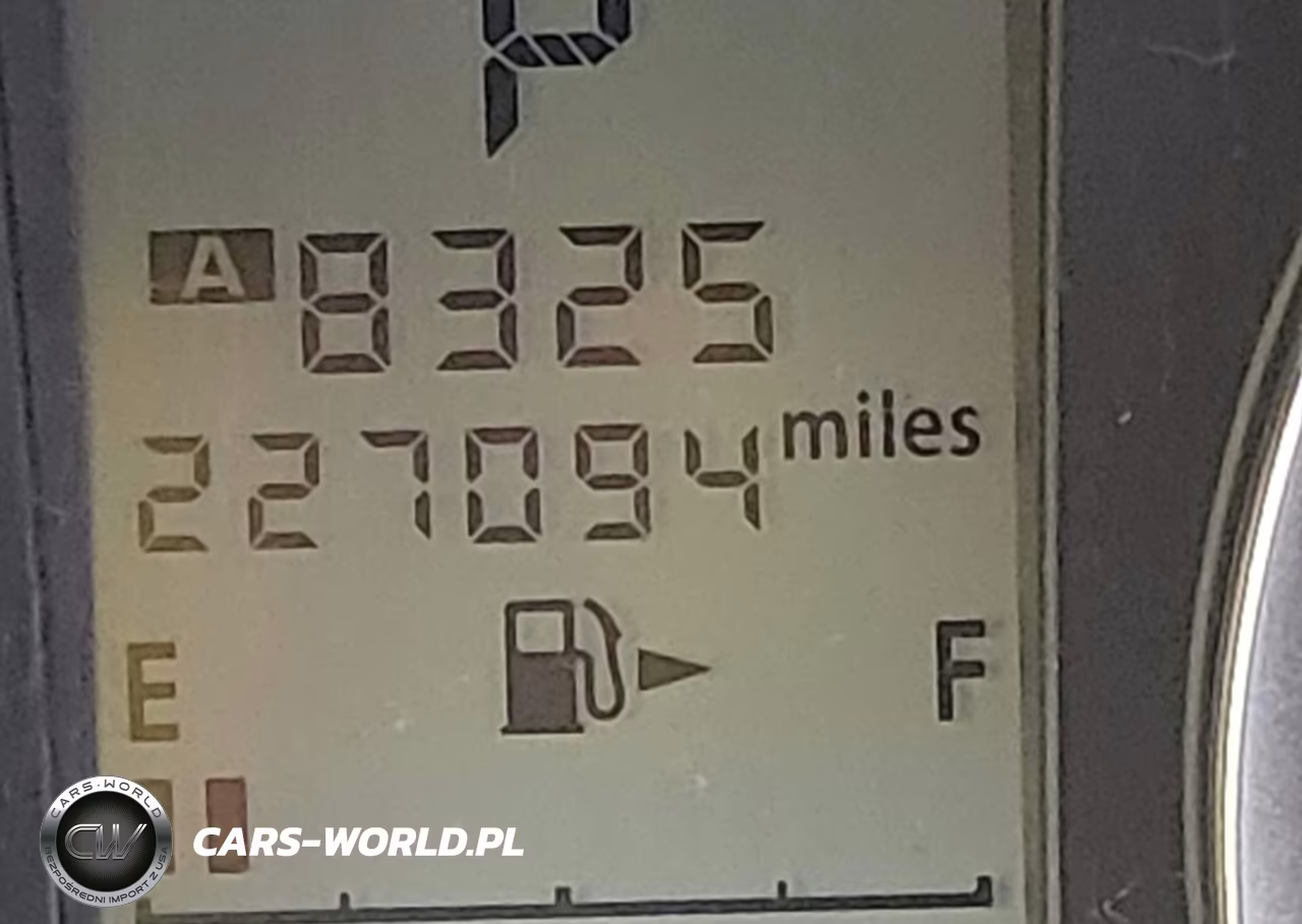 2015 Subaru Forester 2.5I VIN:JF2SJAACXFH497848 - 15
