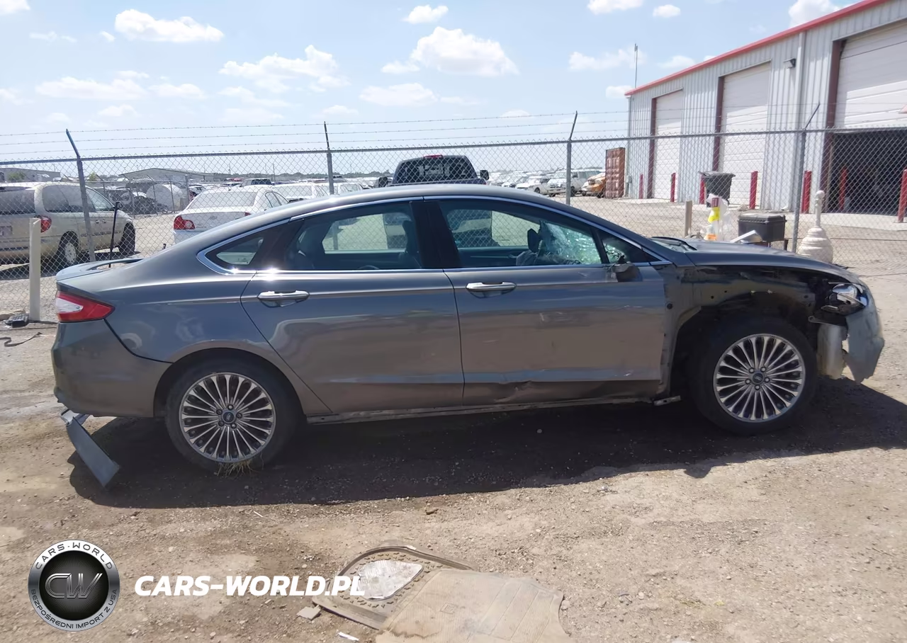2013 Ford Fusion Titanium VIN:3FA6P0K97DR329503 - 13