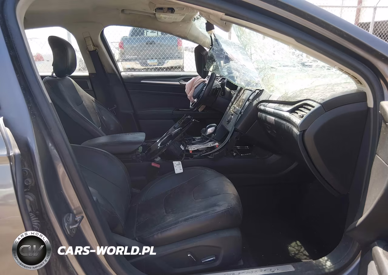 2013 Ford Fusion Titanium VIN:3FA6P0K97DR329503 - 5