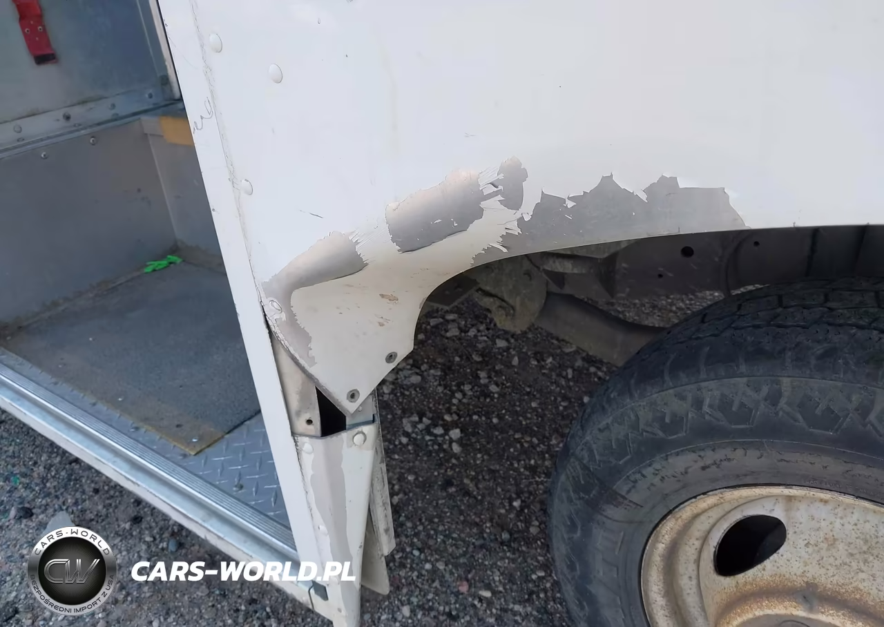 2016 Ford E-450 Stripped VIN:1FC3E4KLXGDC06135 - 11