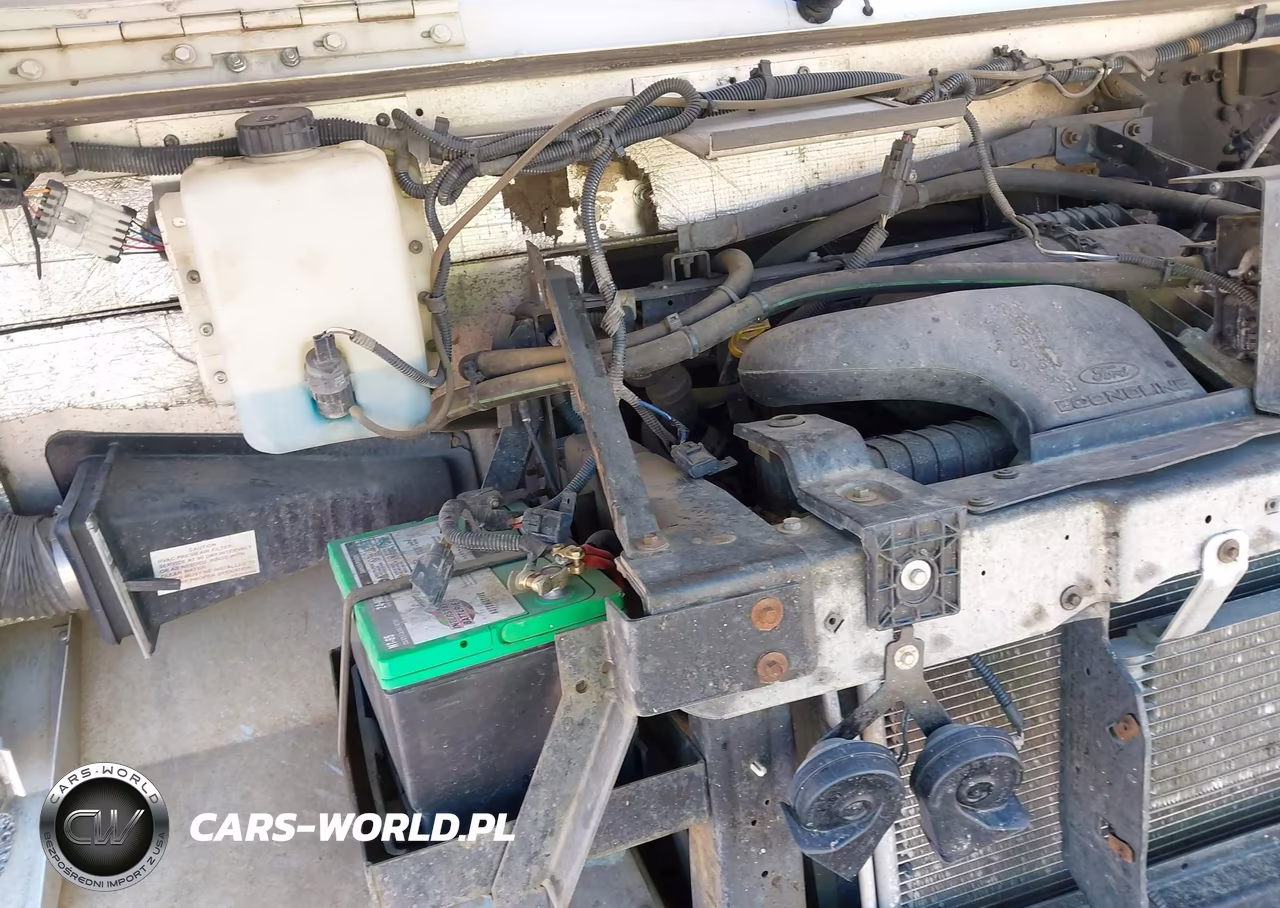 2016 Ford E-450 Stripped VIN:1FC3E4KLXGDC06135 - 16