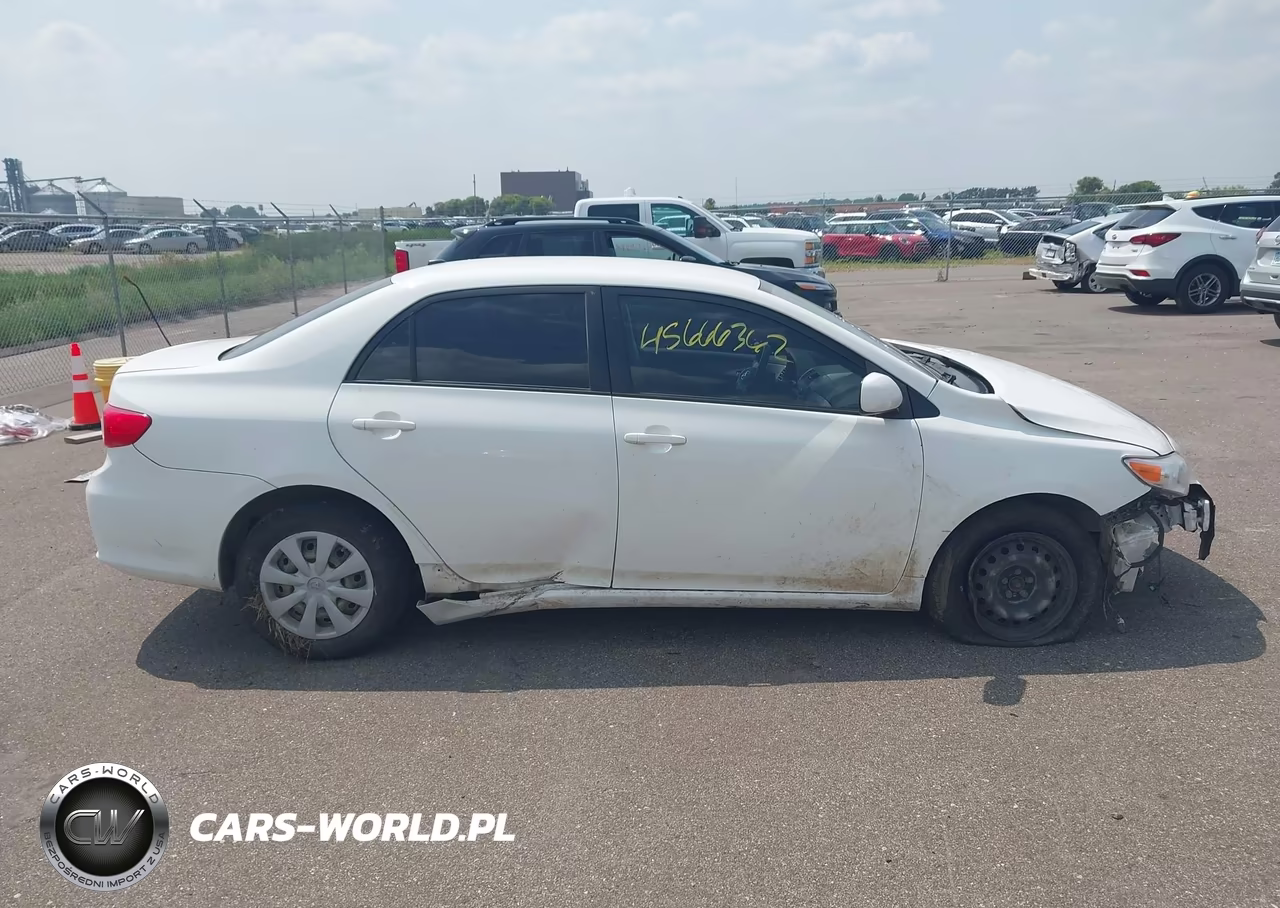 2011 Toyota Corolla Le VIN:JTDBU4EE3BJ099807 - 14