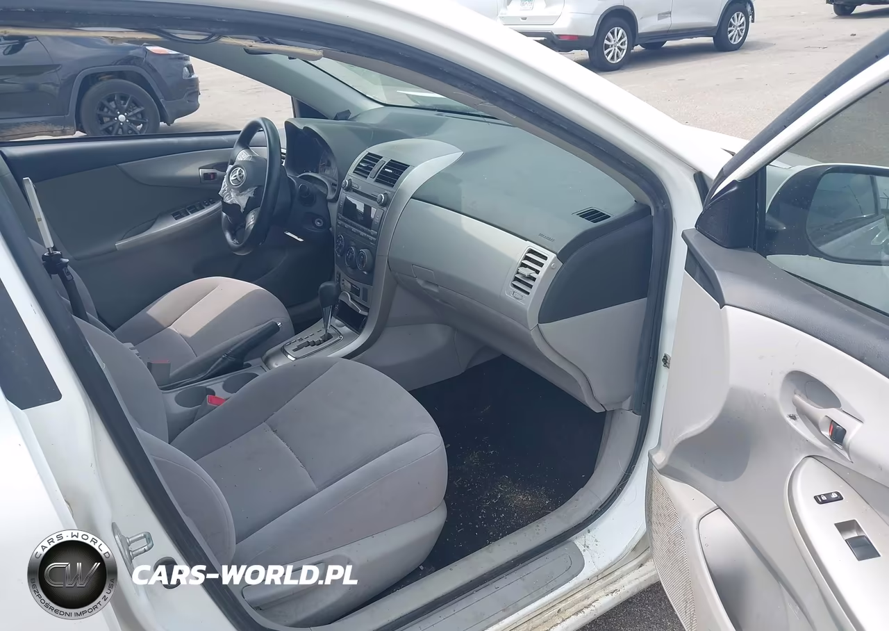 2011 Toyota Corolla Le VIN:JTDBU4EE3BJ099807 - 5