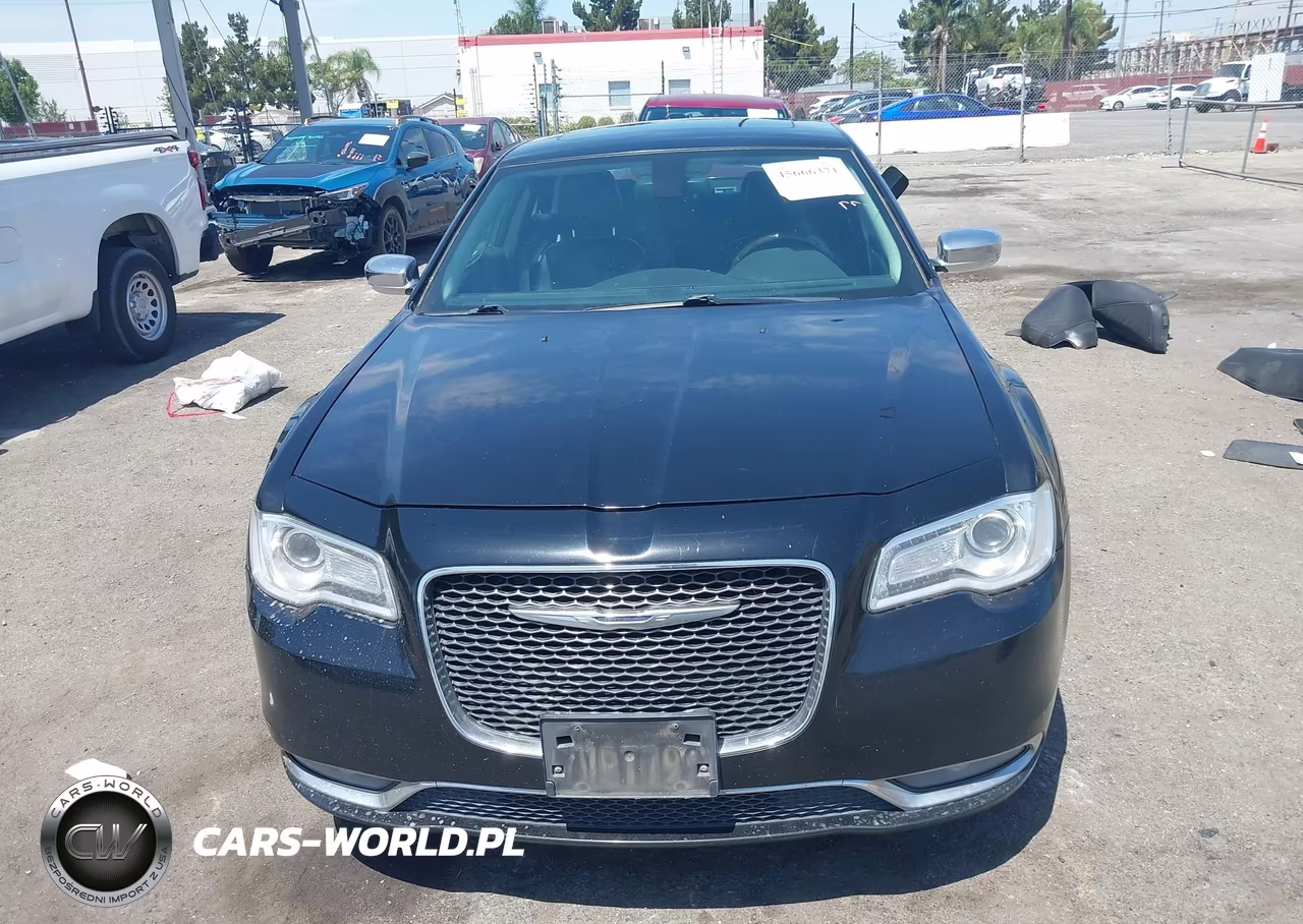 2016 Chrysler 300C VIN:2C3CCAEG5GH161292 - 12